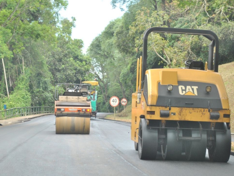 Conservação Rodoviária BR-469 BR-277_7
